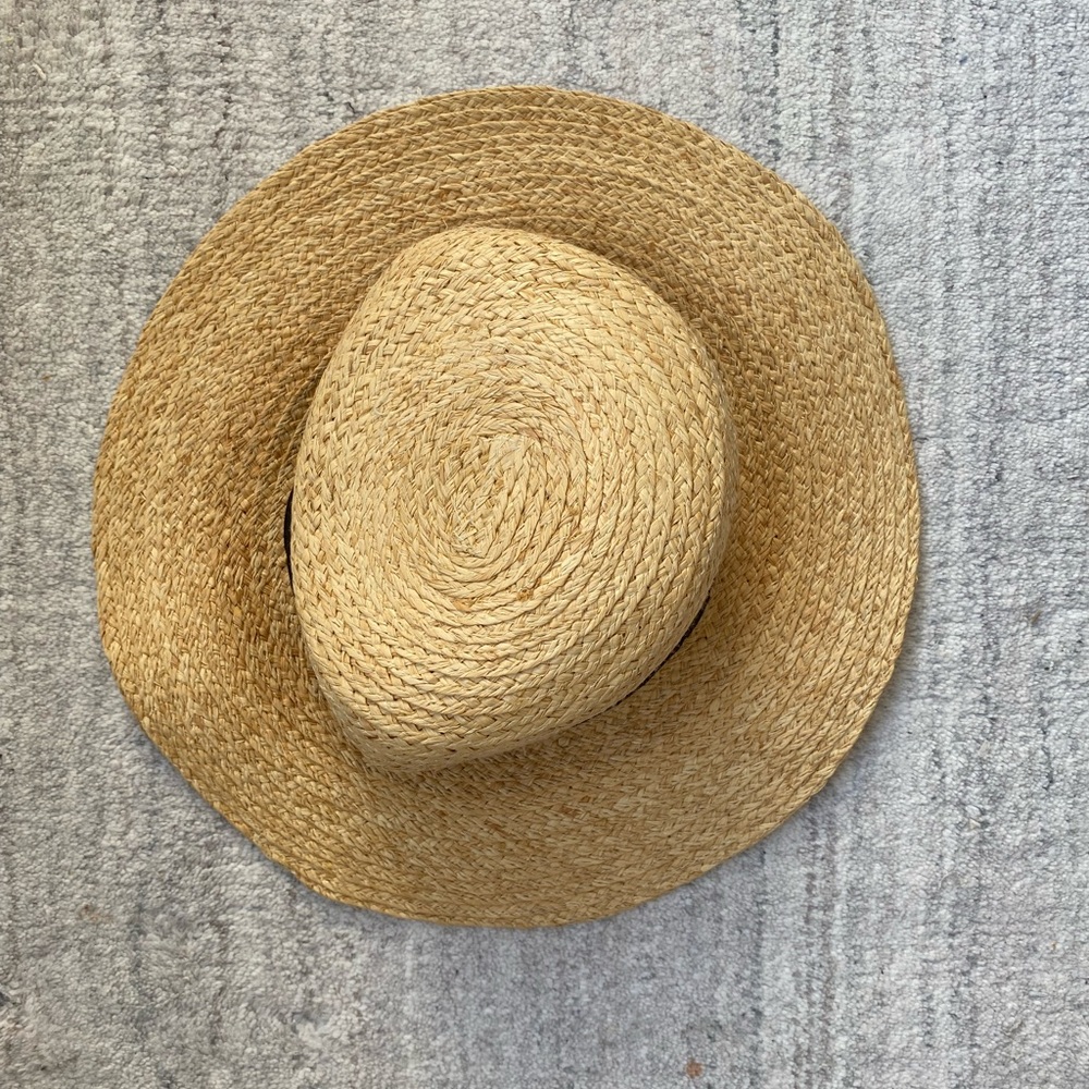 Hat Attack Straw hat